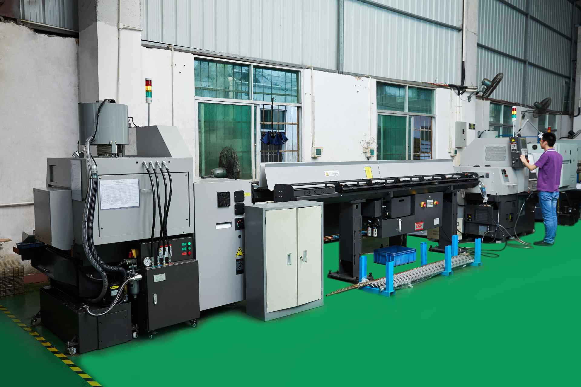 Precision CNC Tunring Center Workshop of CNC Prototyping China